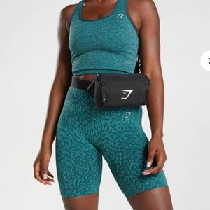 Gym Shark Cross Body